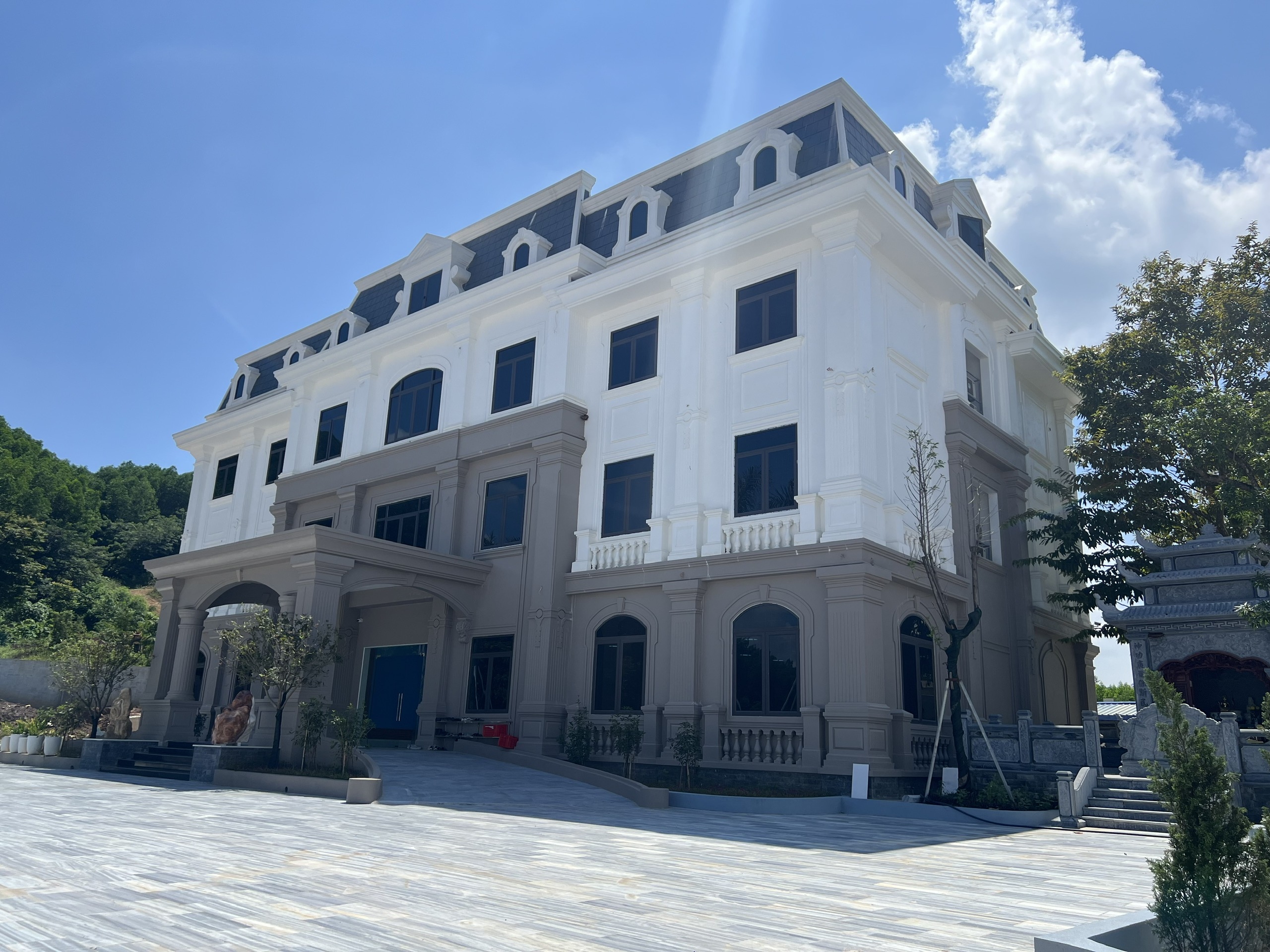Hoang Gia Mineral Group Jsc
